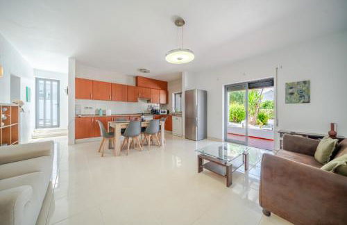 Casa ELI - 3 Bedroom house with pool - HolidaysPT - Foto 9