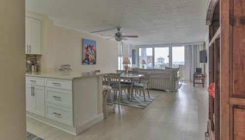 Dolphin Point 402C - 2BR Updated Condo with Harbor and Gulf Views - Foto 4