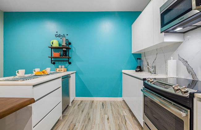 Oceanside Luxury The Cove Palm Beach 2BR 2 5BA - Foto 13