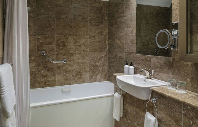 47 Park Street - Grand Residences by Marriott - Photo 49