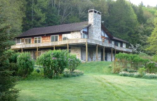 Large and Spacious Lakeside Cabin with Mountain Views in Fairhope, Pennsylvania - Foto 1