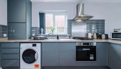 Lux 3 Bed 10 mins from Centre - Parking & Netflix - Foto 2