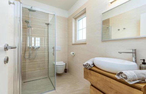 Amazing Home In Zminj - Foto 35