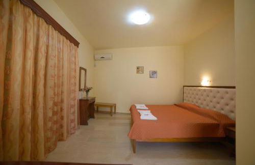 Toula's Apartments - Foto 8