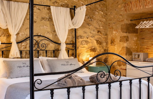 AS Palau dels Alemanys Suites Boutique Monument - Photo 23