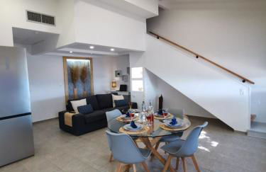 Alexandra's Sea Front Villa - Foto 37