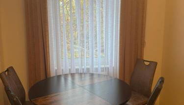 Zentrale 3 Zimmerwohnung mit kostenlosem Stellplatz - Foto 4