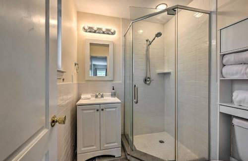 Glen Cove Home: Walk to Boardwalk + Dining! - Foto 17