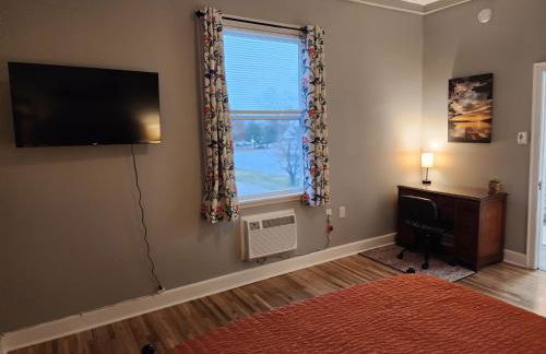 Spacious 2BR Apt Downtown, 2 Blocks from State Capitol - Foto 22