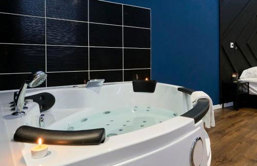 NG Prestige - Nain I Suite Spa Privatif Premium I Jacuzzi - Sauna - Netflix - Projecteur - Foto 8