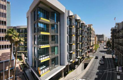 Landing Beautiful 2BD Gym Courtyard - Foto 25