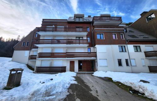 Studio pratique en RdC, au calme, avec vue - Foto 34