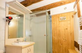 Schriner Hüss - Locations de vacances avec piscine et parking privé - Foto 28