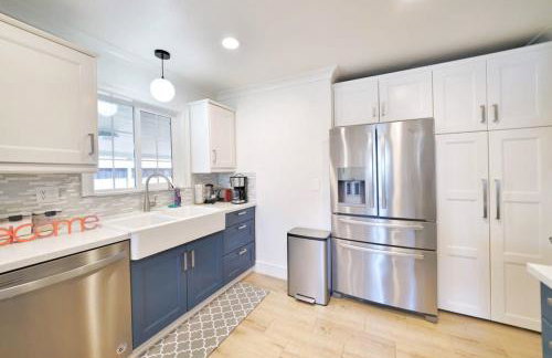 Marbella Lane - Vibrant 4BR RWC Ldry - Foto 16