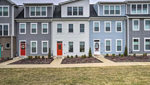 Modern Townhome 4 Mi to Downtown Frederick! - Foto 2