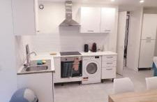 Grand Appartement, 2 ou 3 ou 4 pieces, tramway sur place, proche gare sncf St Augustin 5 min, aéroport à 7 min, plage ou Allianz riviera 10 min, palais nikaia 2 min , supermarché sur place, parking possible si disponible ou payant à 1000 metre - Foto 10