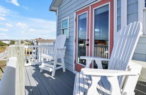 Walkable Topsail Retreat with Hot Tub and Views - Foto 67