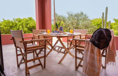 Red Castle - Photo 34