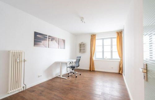 Zentral gelegenes Premium-Apartment mit viel Tageslicht - Foto 78