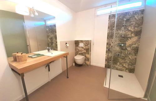 Jolie Maison 3 chb- 7 lits- jardin - Foto 8