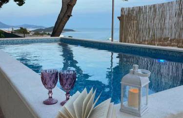 Wave n' Sea Apartment With a Private Pool - Foto 46