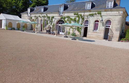 Gîte de groupe du Château de la Mézière - Foto 1