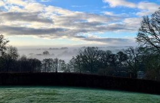 3-bedroom cottage set in a large enclosed garden - Foto 43