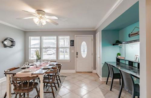 Sunny Side at Dog River-Dock, Lake, Fenced Yard - Foto 19