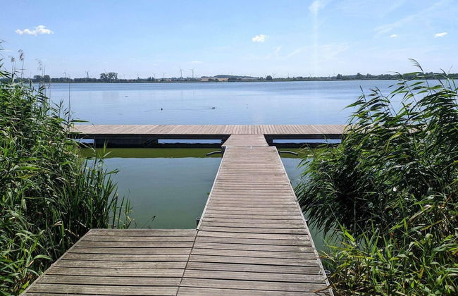 Beautiful Apartment Very Close to the Beach - Photo 21