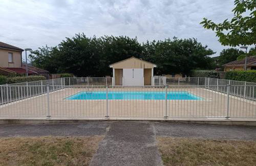 T2 Calme et Paisible Parking Piscine - Foto 4