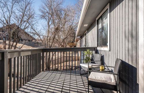 Hillside Horizon Firepit & BBQ w Views - Foto 6