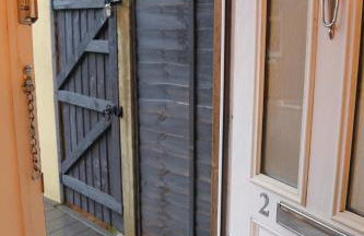 Self Contained, Double Bed Studio, private kitchen, private Bath, Walking distance to Harry Potter - Foto 53