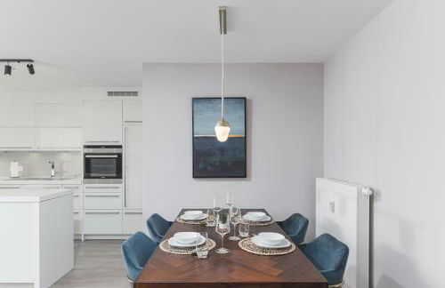 DELUXE APARTMENT 2 Schlafzimmer - Aufzug - kostenlos Parken - Balkon - Messe Flughafen - Foto 14