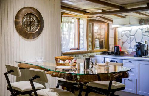 Roxani Aqua Bliss - Serene Garden Getaway - Foto 7