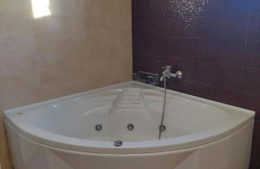 Bella Vista House - Photo 32