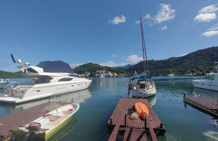 Lindo 3 Qts com Deck churrasqueira Piscina Angra - Foto 39