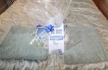 Large Balcony Apartment - 2 Double Beds - Sleeps 4 - Close to Town & Racecourse - Off Street Parking 2 Cars - Fast Wifi - Foto 25