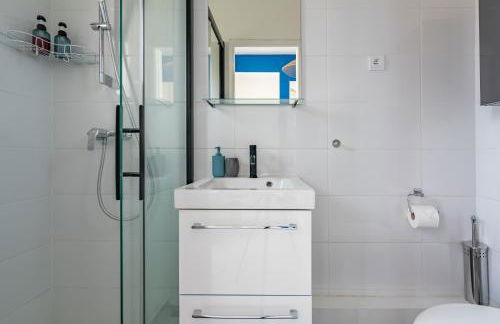 Proche Paris • Superbe studio refait à neuf • - Foto 18