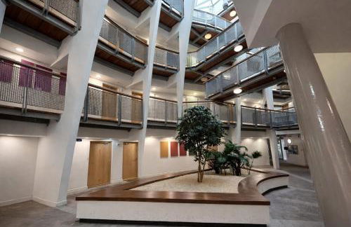 Flat - Sleeps 4 - Parking - Balcony - Pet friendly - Foto 22