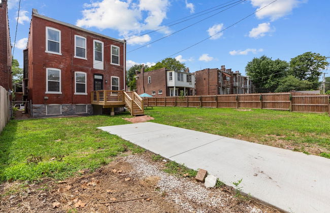 Red Brick Hideaway | JZ Vacation Rentals - Photo 40