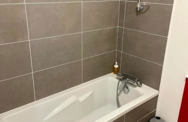 Spacieux Duplex, parking privé , proche Bordeaux - Foto 41