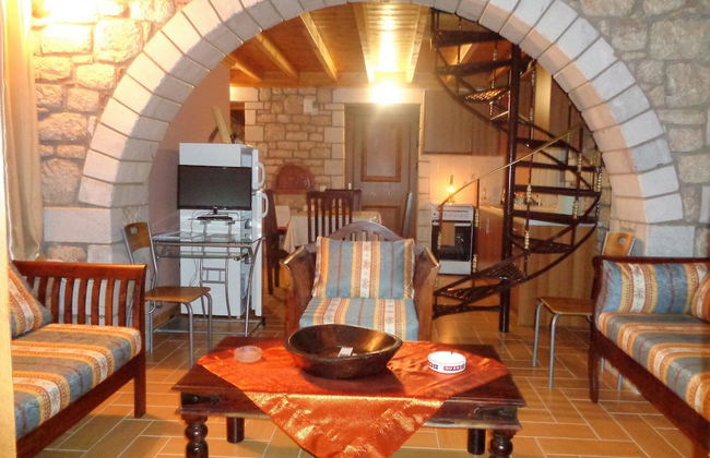 Menina Farm - Photo 17