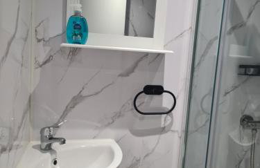 Cozy Pod - Northumberland Park - North London - Foto 14