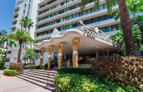 Ocean Front Resort Studio - Photo 2