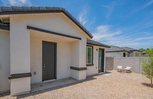 Serene 2BR Home with Premium Beds - Foto 55