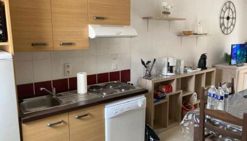 CONFORTABLE MAISON DANS VILLAGE VACANCES AVEC PISCINE A CAJARC - Photo 3