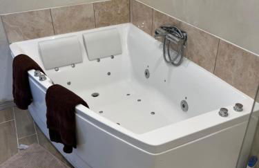 Netflix & sky jacuzzi - Foto 14