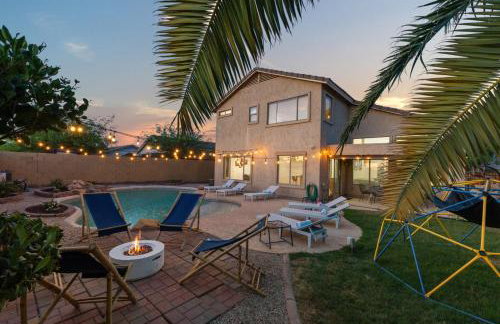 Serenity Splash Upscale Stay Pool Game Lounge - Foto 14