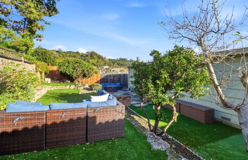 Relaxing 4 bedroom - Full Kitchen & Dining - BART - Foto 8