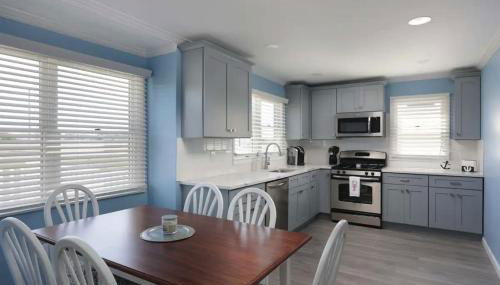 Island Time- beautifully renovated bay view home - Foto 3